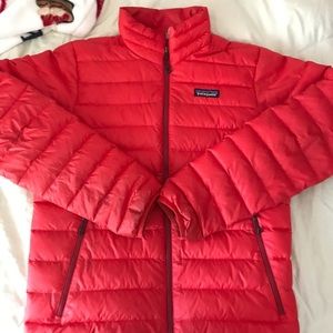 Patagonia men’s down puff jacket
